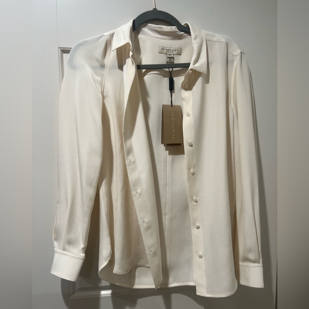 Brand new with tags Burberry silk shirt size 6